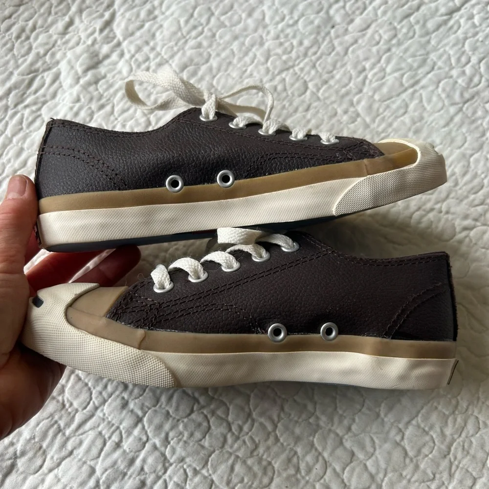 NWOT Converse Jack Purcell sneakers size 1. Brown w/tan accents. Waterproof.